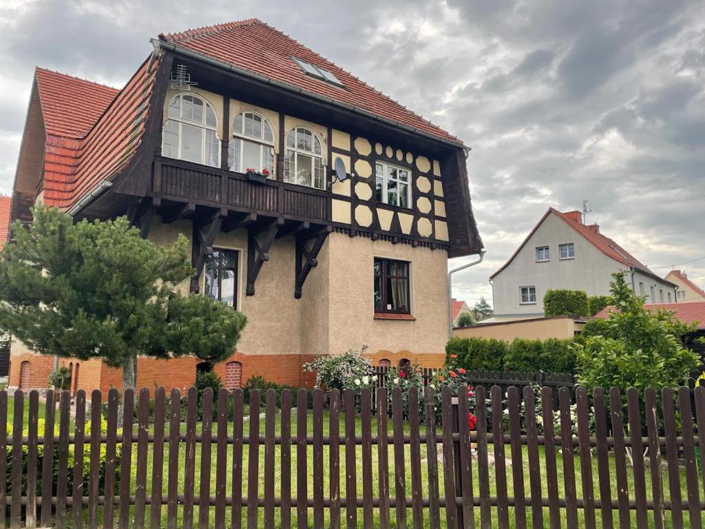 Villa Klara Cieplice Єленя-Ґура Екстер'єр фото